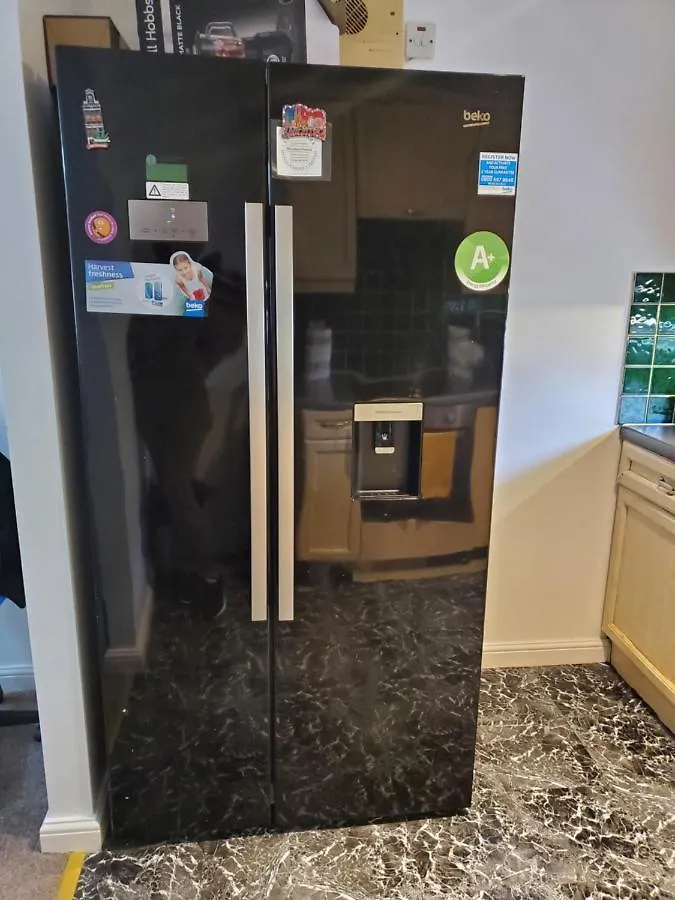 Lovely 2 Bed Flat/Apt In East London- Nice Estate. Dagenham 0*,  United Kingdom