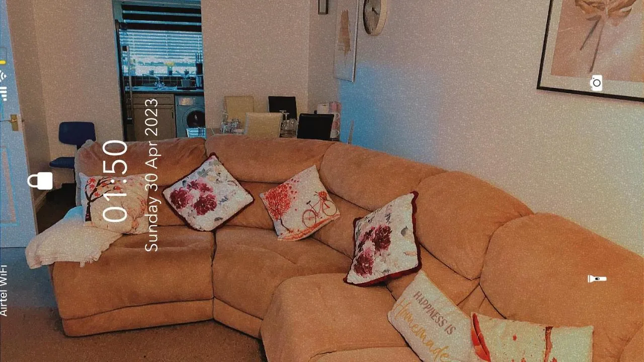 Lovely 2 Bed Flat/Apt In East London- Nice Estate. Dagenham United Kingdom