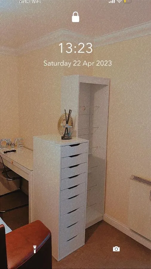 Apartment Lovely 2 Bed Flat/Apt In East London- Nice Estate. Dagenham United Kingdom